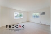 Photo - 912 N Ridgewood Pl Unit 2