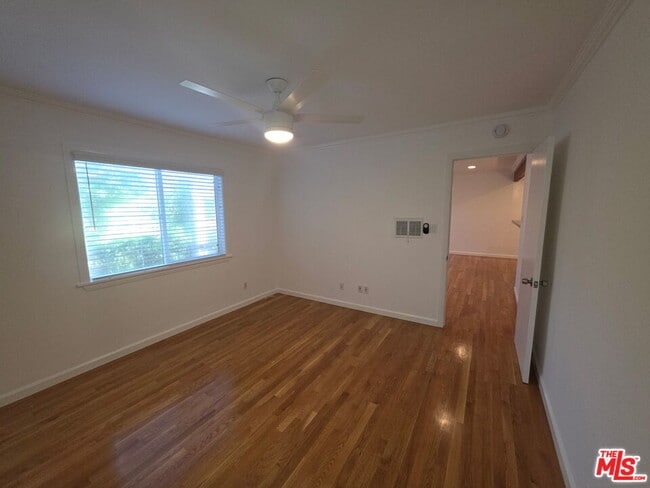 Photo - 309-309 Broadway St Unit 11