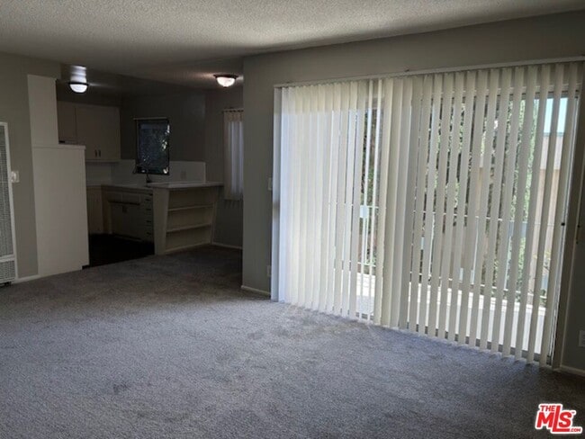 Photo - 1412 Barry Ave Unit 3