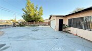 Photo - 18024 Bellflower St House