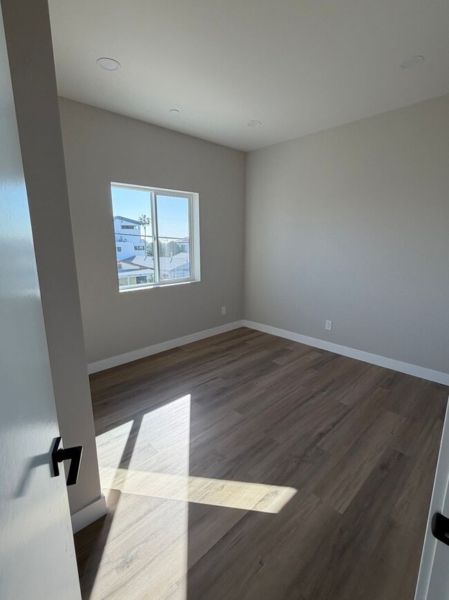 Photo - 3365 A St Unit # 3