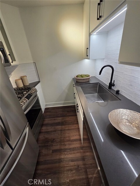 Photo - 10959 Rochester Ave