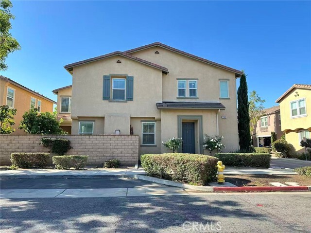 Building Photo - 2960 E Via Corvina