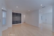 Photo - 1040 Havenhurst Dr Townhome