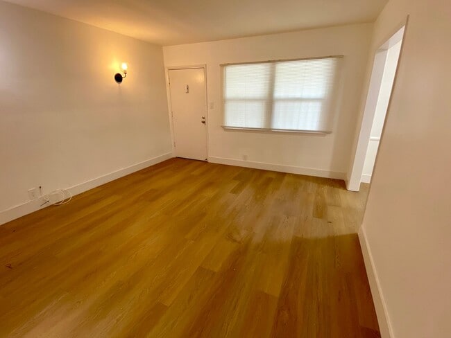 Photo - 5840 Gregory Ave Unit 7
