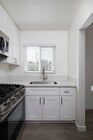 Photo - Remodeled North Park 1 BR with Stainless Steel Appliances and Washer/Dryer in Unit! Unit 4347 1/2