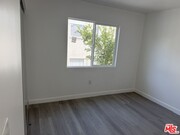 Photo - 1499 W 35th Pl