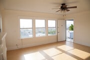 Living room - 3435 N Figueroa St Apartment Unit 1