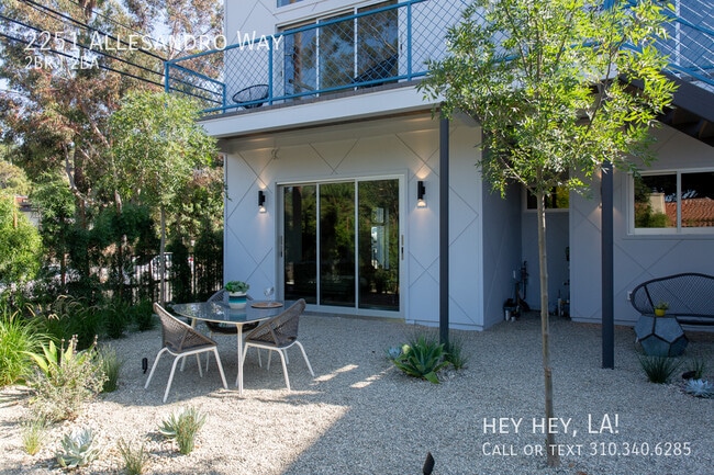 Photo - 2251 Allesandro Way