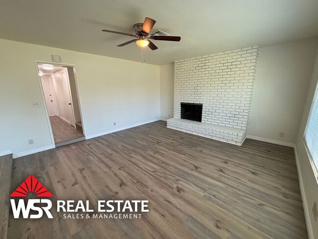 Photo - 3621-3621 Wilbur St Unit Wilbur 3621