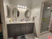 Photo - 601 S Van Ness Ave Unit 4