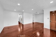 Photo - 1217 W 168th St Townhome