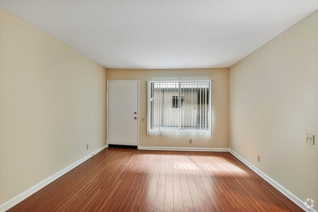 2BR, 2BA - 950SF - Living Room - 280 West Tujunga