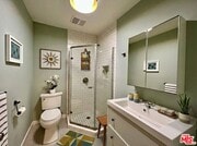 Photo - 656 N Dillon St