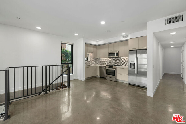 Photo - 1250 N Fairfax Ave Condo Unit 204