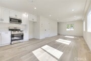 Photo - 1070 Allen Ave