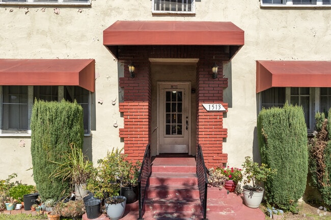 Photo - 1513 Dixon St