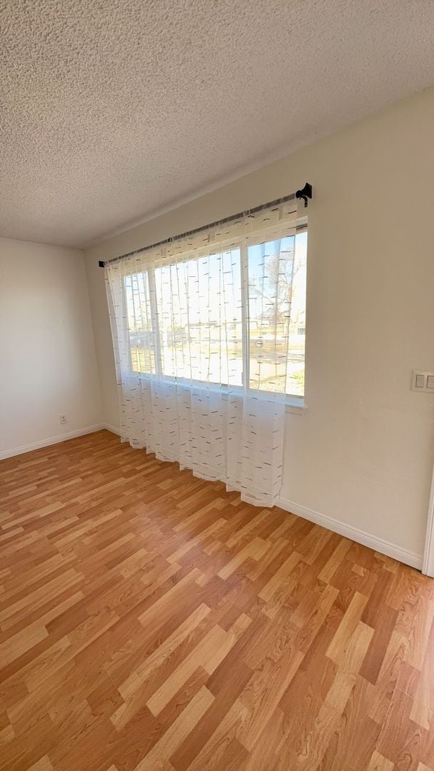 Photo - 3 BEDROOM APPLE VALLEY HOME