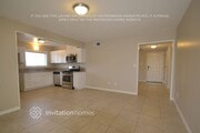 Photo - 1410 E Abila St