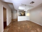 Photo - 4750 Templeton St