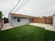 Photo - 4384 Clairemont Dr Townhome