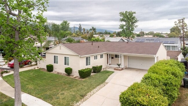 Photo - 2958 Gramercy St