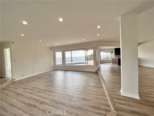 Photo - 881 Harrington Rd