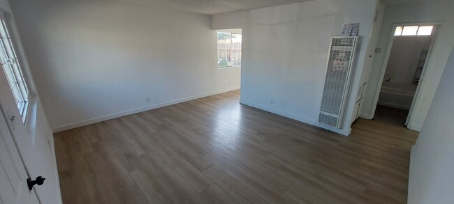 Photo - 230 S Azusa Ave