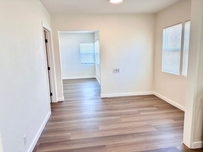 Photo - Fully Renovated 3 Bedroom Home