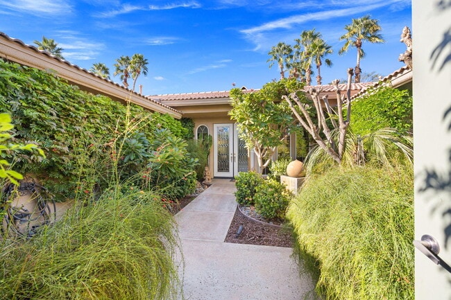 Photo - 49105 Casa Del Rio