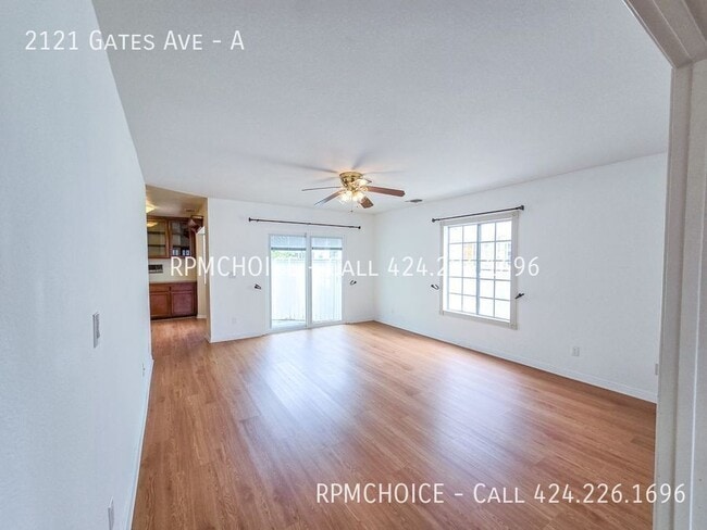 Photo - 2121 Gates Ave