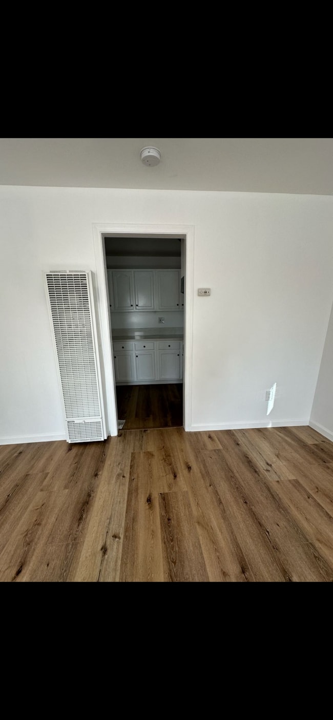 Building Photo - 1625 Ewing St Unit HALF