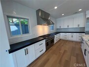 Photo - 2517 Fairway Dr House