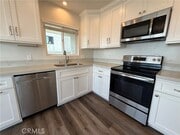 Photo - 665 W 34th St Apartment Unit 8