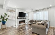Photo - Beautiful 5-Bedroom Home in Audie Murphy R...