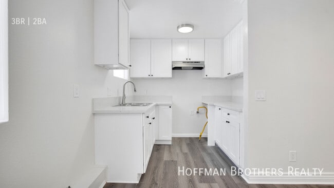 Photo - 227 S Carondelet St Unit 105