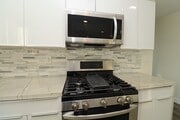 Photo - 2121 S Burnside Ave Townhome
