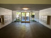 Photo - Encino Voltaire Apartments