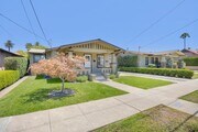 Photo - 3 Bedroom, 1 Bathroom Home – Ideal for Stu...