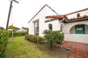 Photo - Windansea Spanish Charmer! House