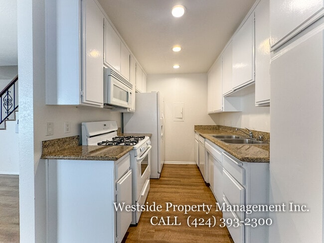 Photo - 4071 McLaughlin Ave