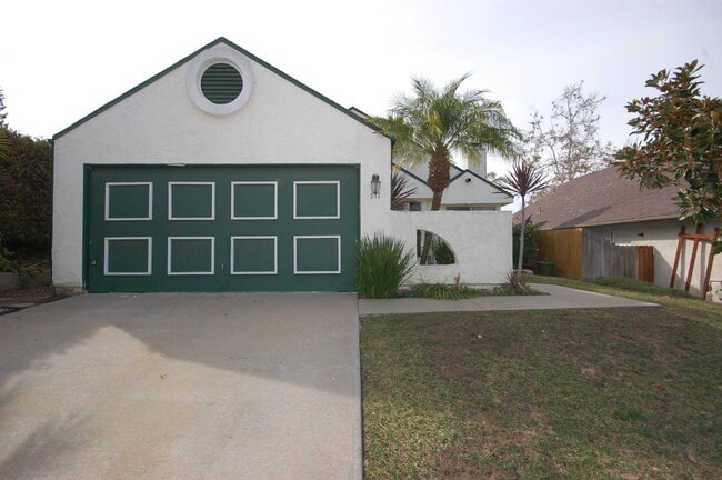 Building Photo - Charming Home in San Marcos