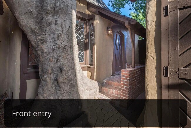 Photo - 1328 N Formosa Ave Unit 2bdrm