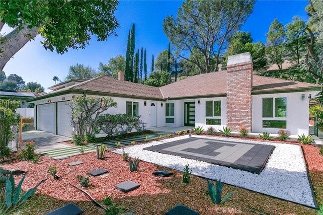 Building Photo - 6419 Valley Cir Terrace