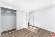 Photo - 498 E 52nd St