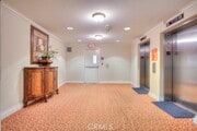 Photo - 580 W Main St Unit 302