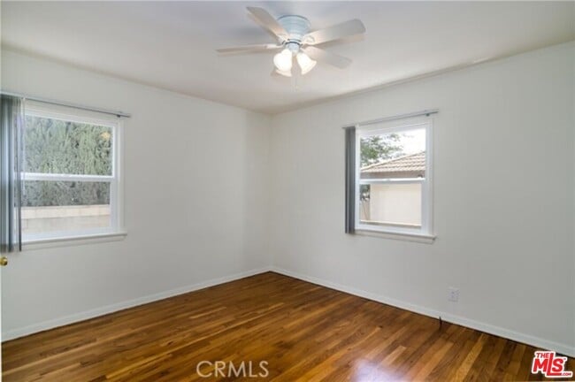 Photo - 2334 Keeler St