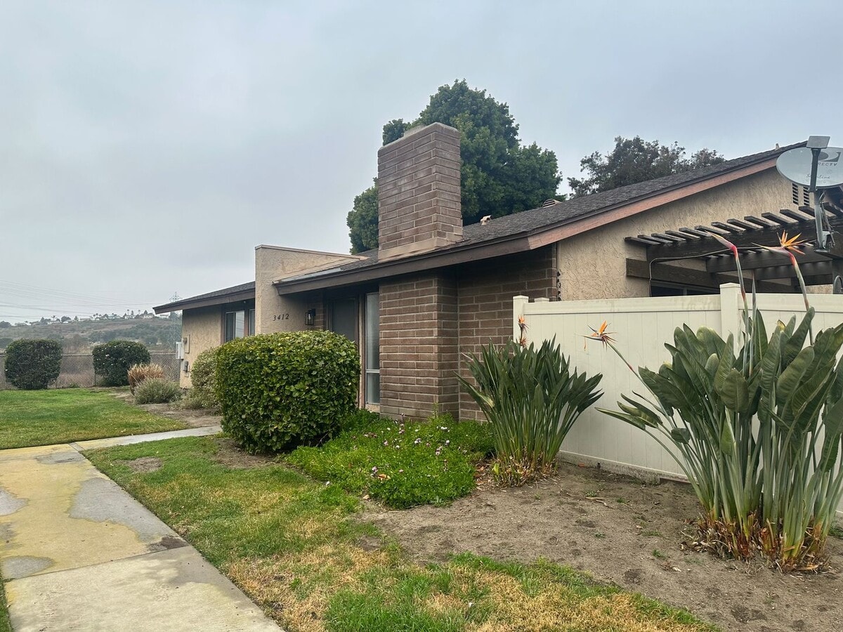 Photo - Newly Remodeled 3-Bedroom Condo – End Unit with Greenbelt Views!