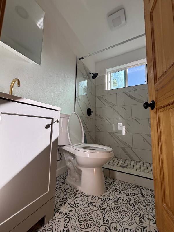 Photo - 1628 W 24th St