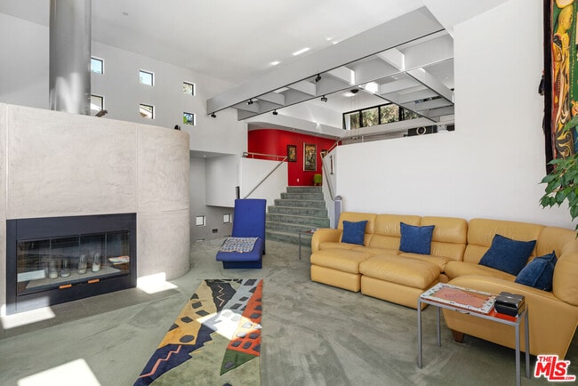 Photo - 477 Upper Mesa Rd